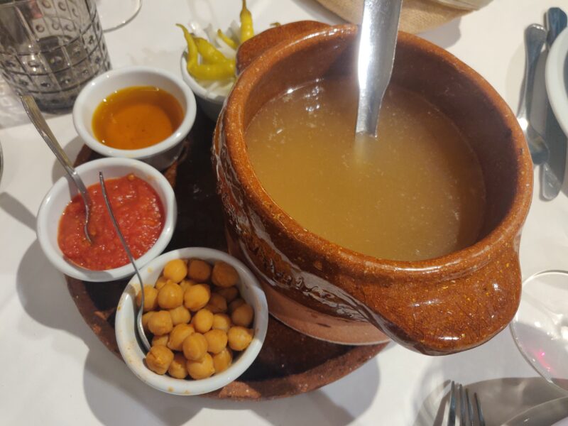 cocido madrileño de tres vuelcos