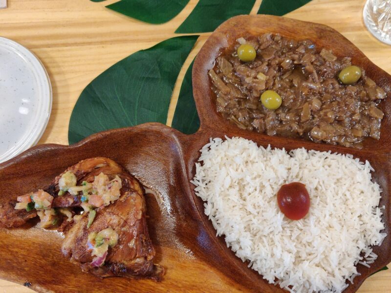 plato africano Yassa
