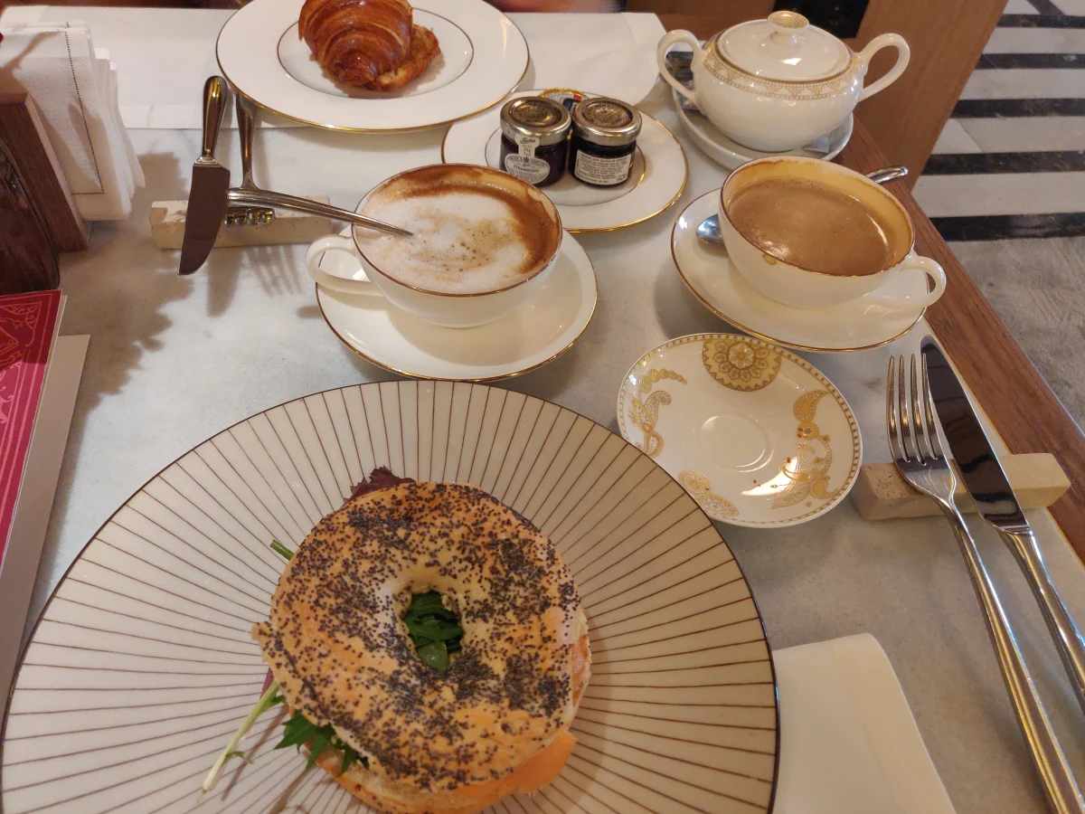 Desayuno en el Hotel Bless Madrid